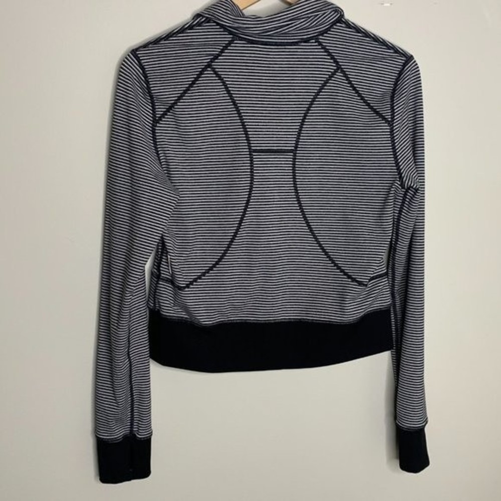 Zella Black White On Point Workout Jacket Size S - Picture 7 of 8